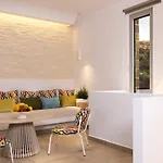Orelia Luxury