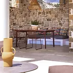 Orelia Luxury