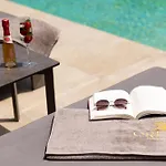 Villa Orelia Luxury *