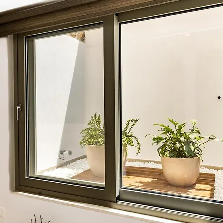 Orelia Luxury Villa Amoopi