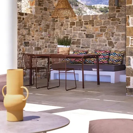Orelia Luxury