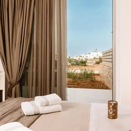 Orelia Luxury Villa *