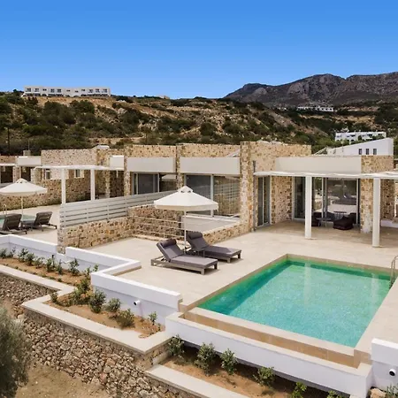 Orelia Luxury Villa *