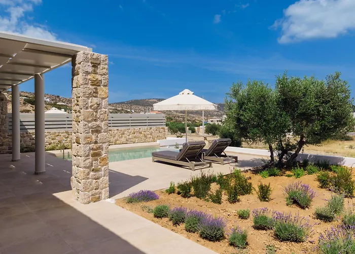 Orelia Luxury Villa *