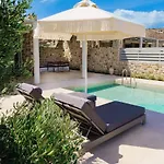 Orelia Luxury