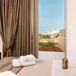 Orelia Luxury Villa *