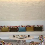 Orelia Luxury