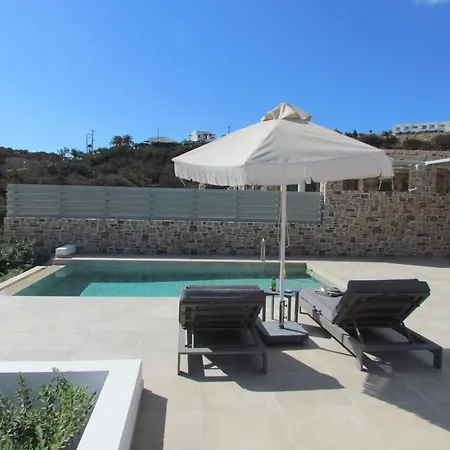 Orelia Luxury Villa *